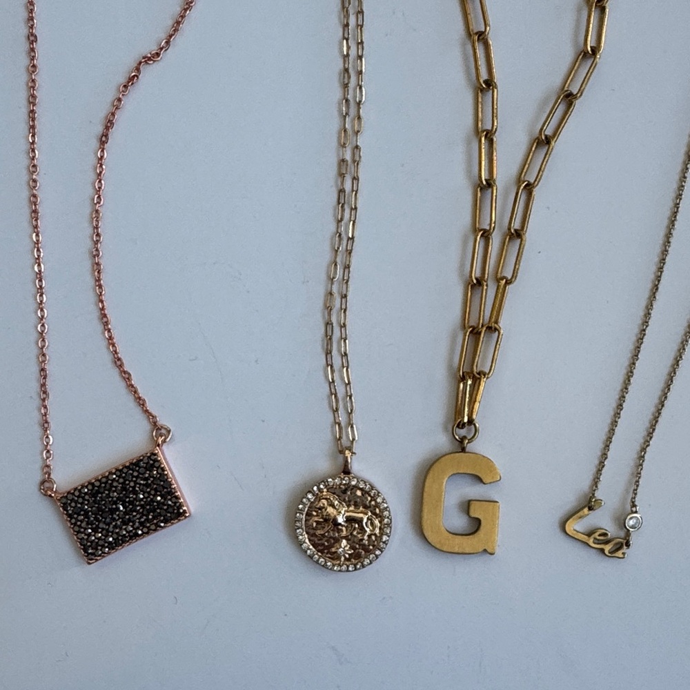 Gold and Rose Necklace Set